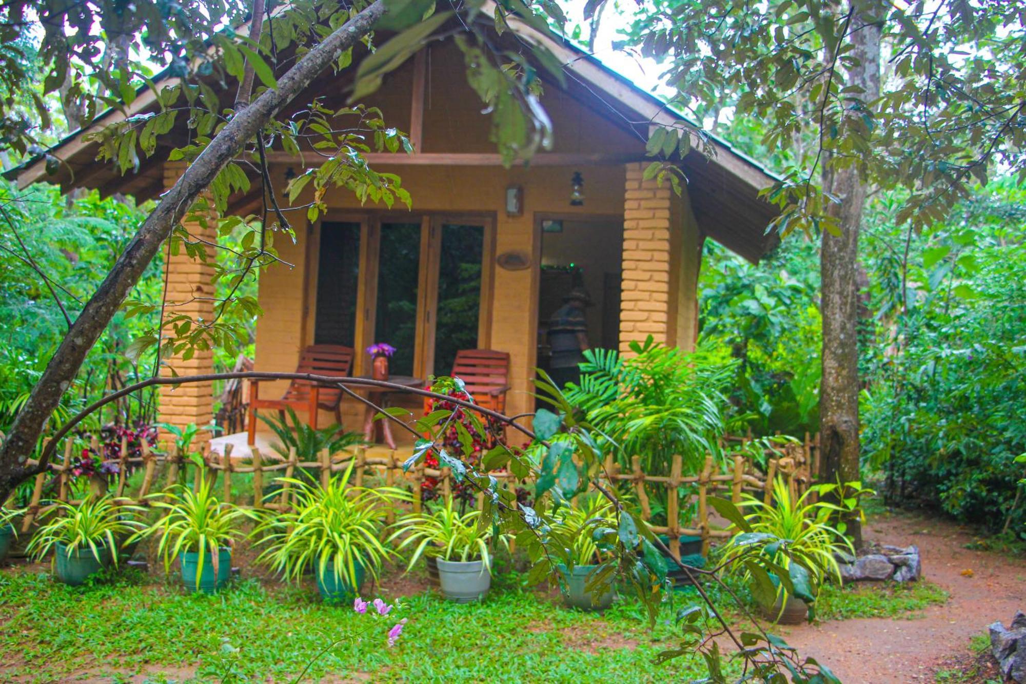 Lotus Eco Villa Сигирия Экстерьер фото